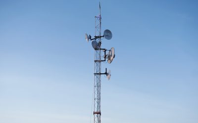 Les antennes-relais doivent-elles respecter le principe de continuité avec les agglomérations et les villages existants ?